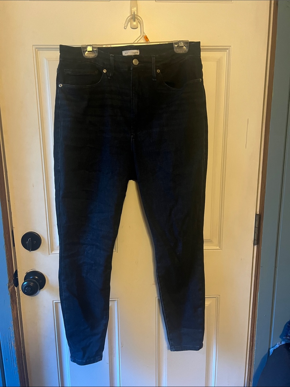 Good American Black High-Rise Jeans size 14-18